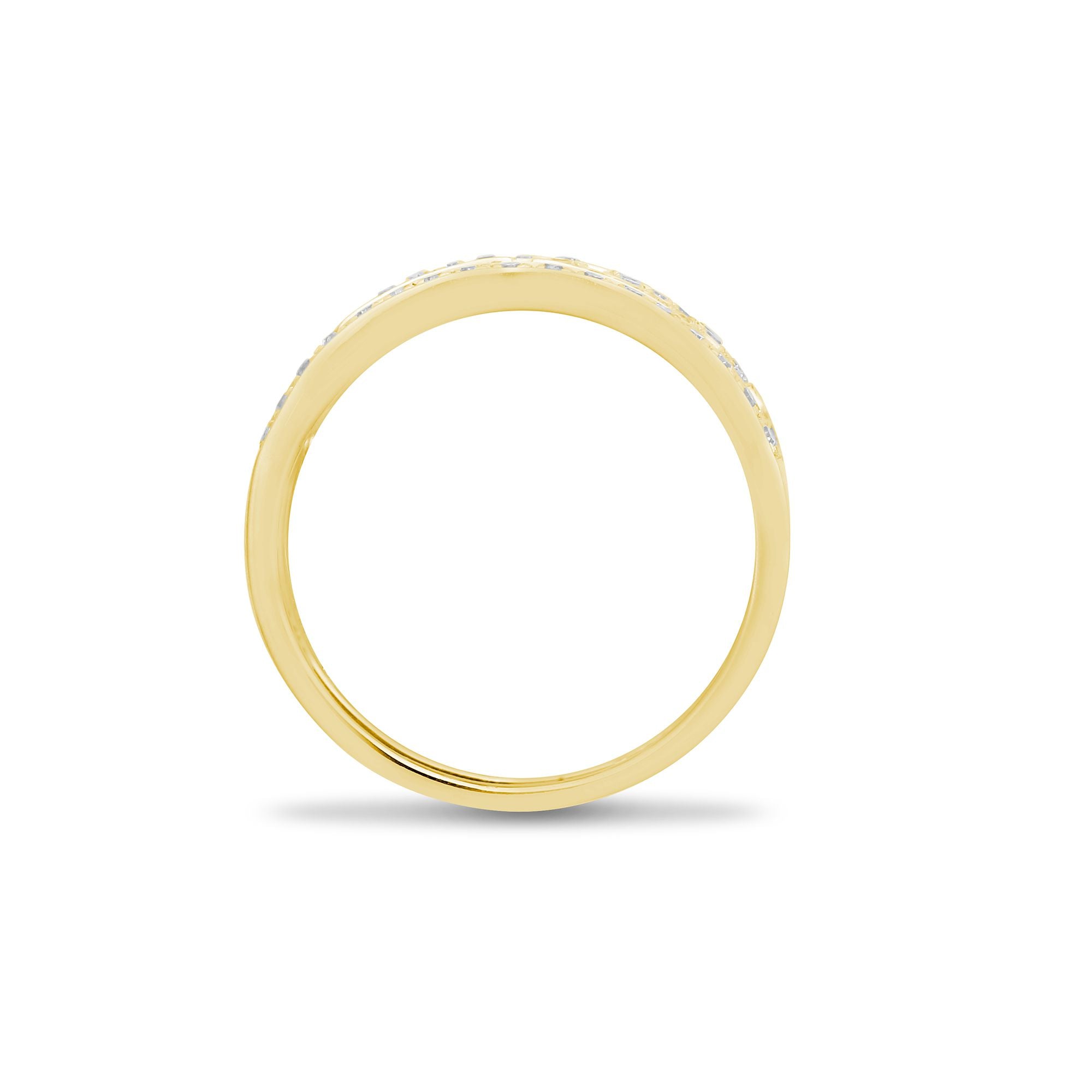 9R638 | 9ct Yellow 0.50 Natural Diamond Greek Key Style Ring