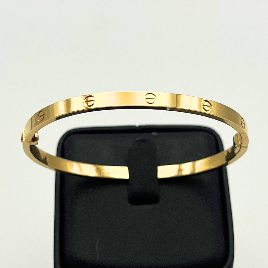 Brazalete Love Pequeño Oro Amarillo 18K