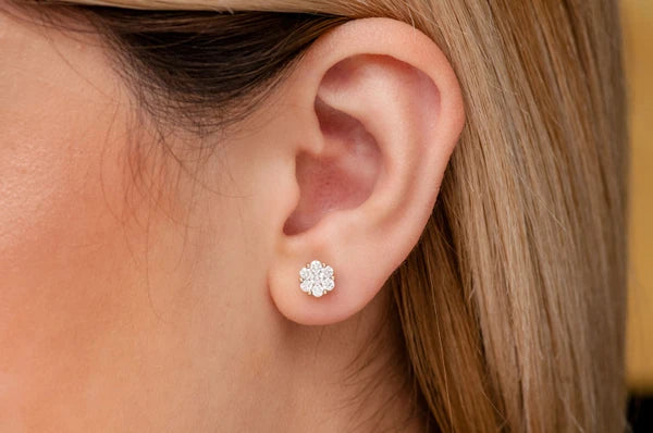 Erkals Jewellers Flower Stud Earrings 18K Gold 0.75ctw