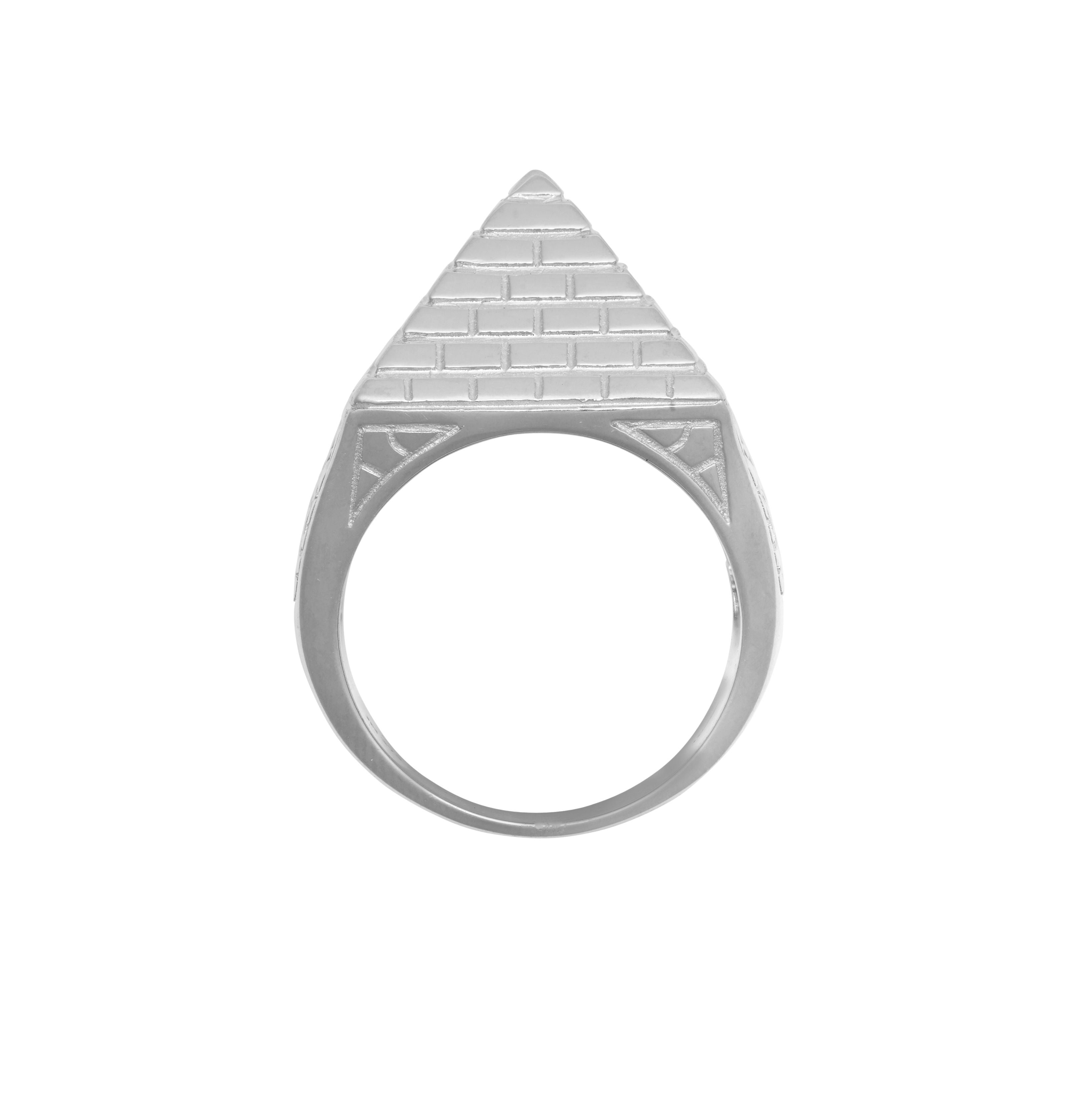 ARN132B | 925 Silver Pyramid Ring 17.8mm