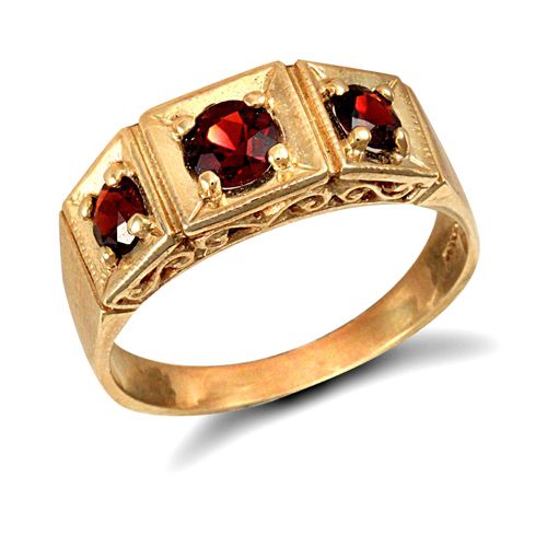 9ct Yellow Gold Gents Garnet Ring