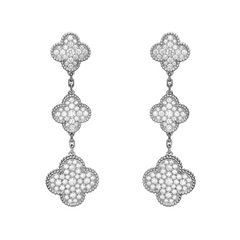 Boucles d'oreilles Van Cleef & Arpels Magic Alhambra 3 motifs diamants or blanc 18 carats