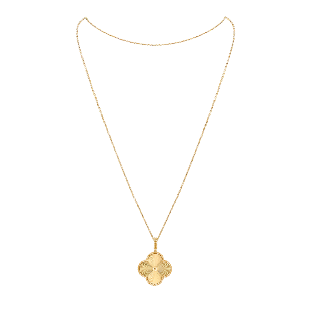 Van Cleef & Arpels Magic Alhambra Long Necklace 1 Motif 18K Yellow Gold