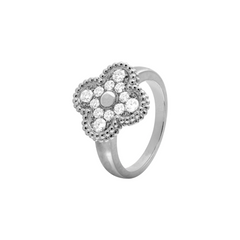 Bague Van Cleef & Arpels Vintage Alhambra entièrement pavée de diamants, or blanc 18 carats