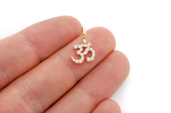 Erkals Jewellers Small Om Pendant 18K Gold Diamond 0.33ctw