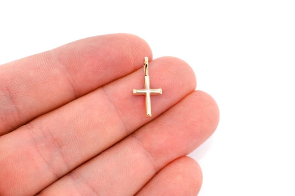 Erkals Jewellers Solid Angled Cross Pendant 18K Gold