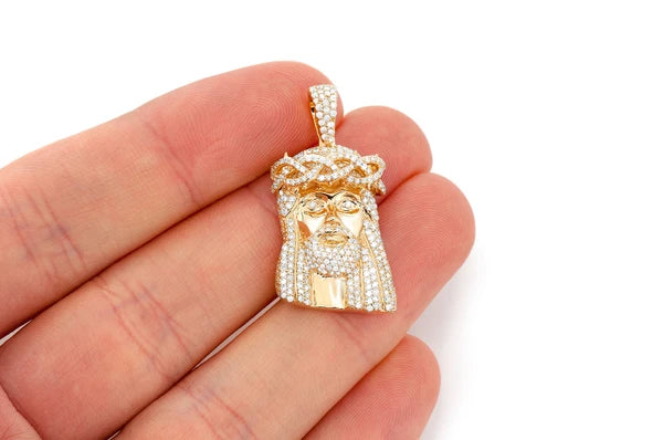 18K Jesus Pendant 1.50ctw VS Diamond