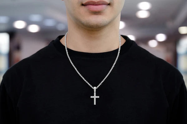 Erkals Jewellers Miracle Set Cross Pendant 18K Gold Diamond 0.15ctw