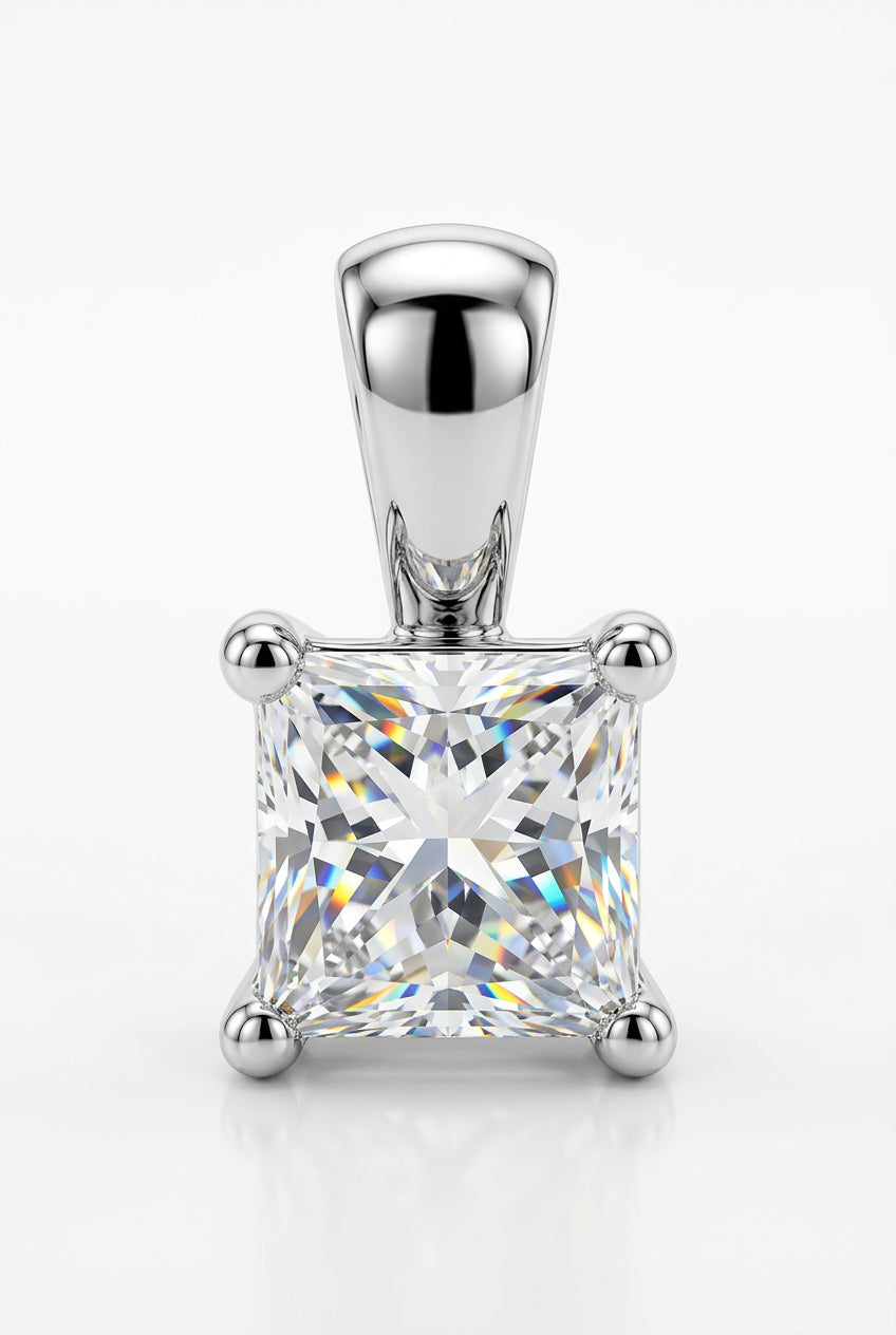 18ct White Gold 0.25ct H/VS Princess Cut Diamond Pendant