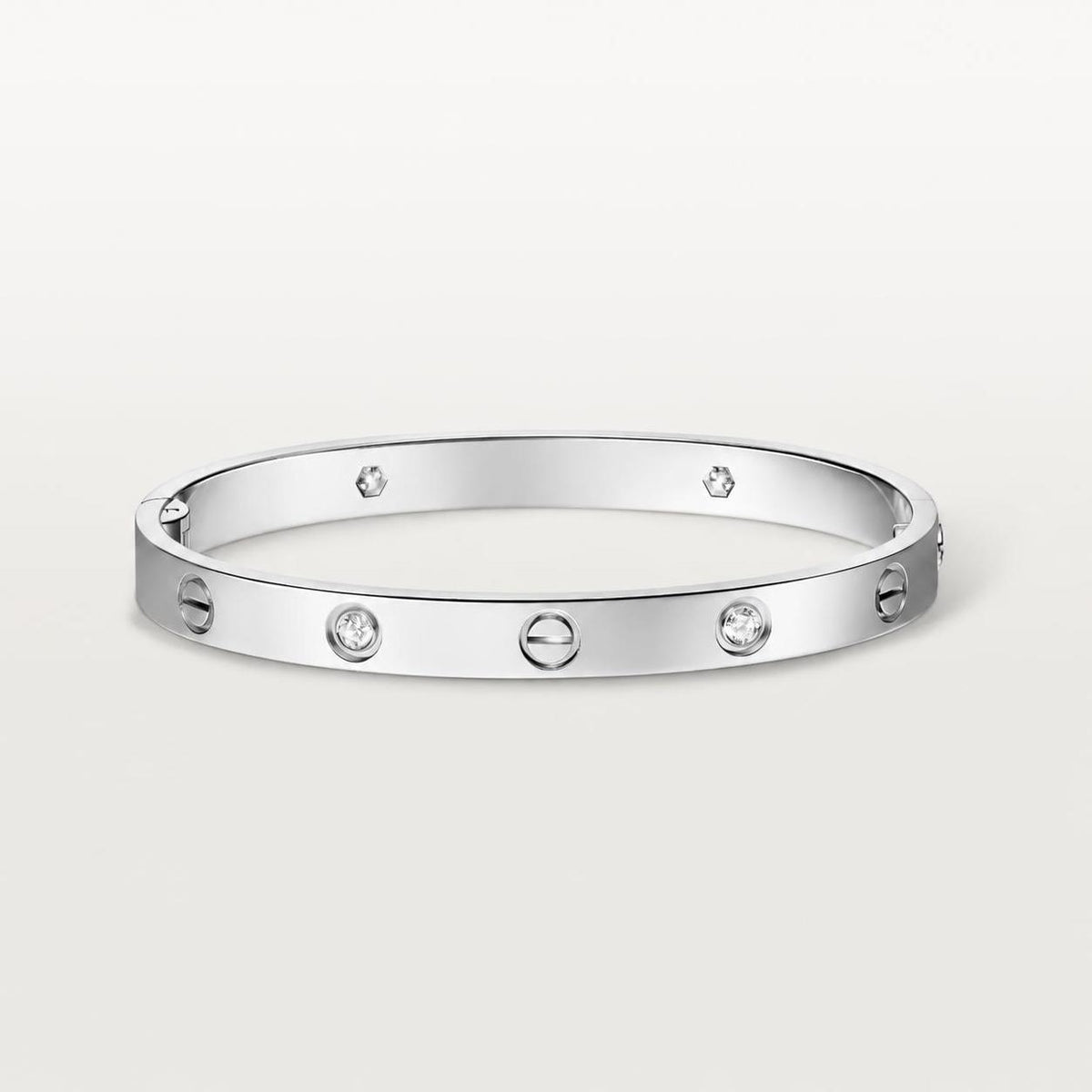 Cartier Love Bracelet Single-Screw Closure Classic Model 4 Diamonds 18K White Gold