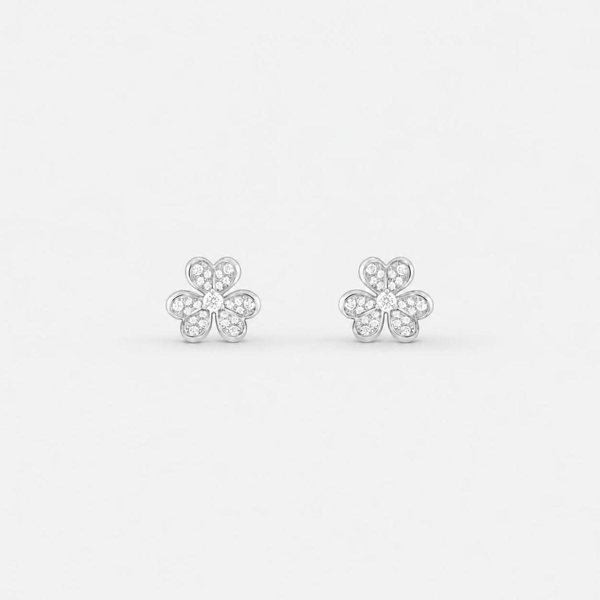 Van Cleef & Arpels Frivole Diamond Small Earrings 18K White Gold